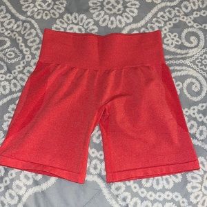 NVGTN candy apple contour shorts